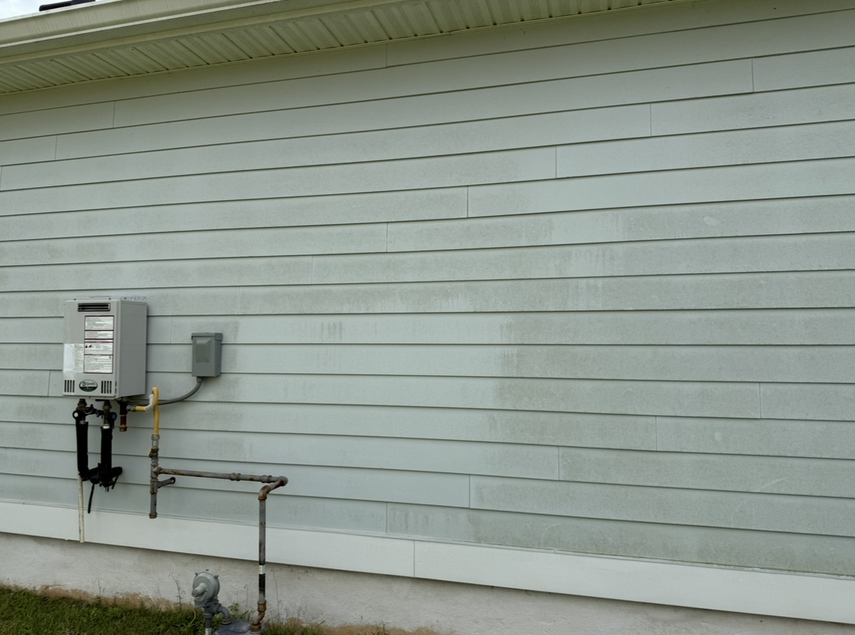 Vinyl siding refresh — before